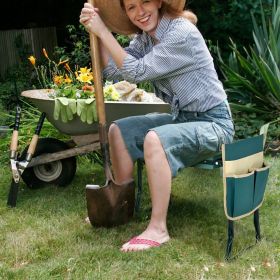 Garden Kneeler and Seat Folding Sturdy Gardening Stool (Color: Green)